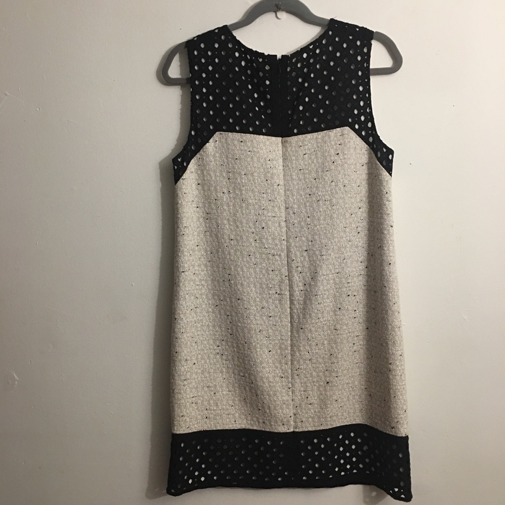 Ann Taylor Eyelet Trimmed Twill Shift Mini Dress: Size 8 - Picture 6 of 10